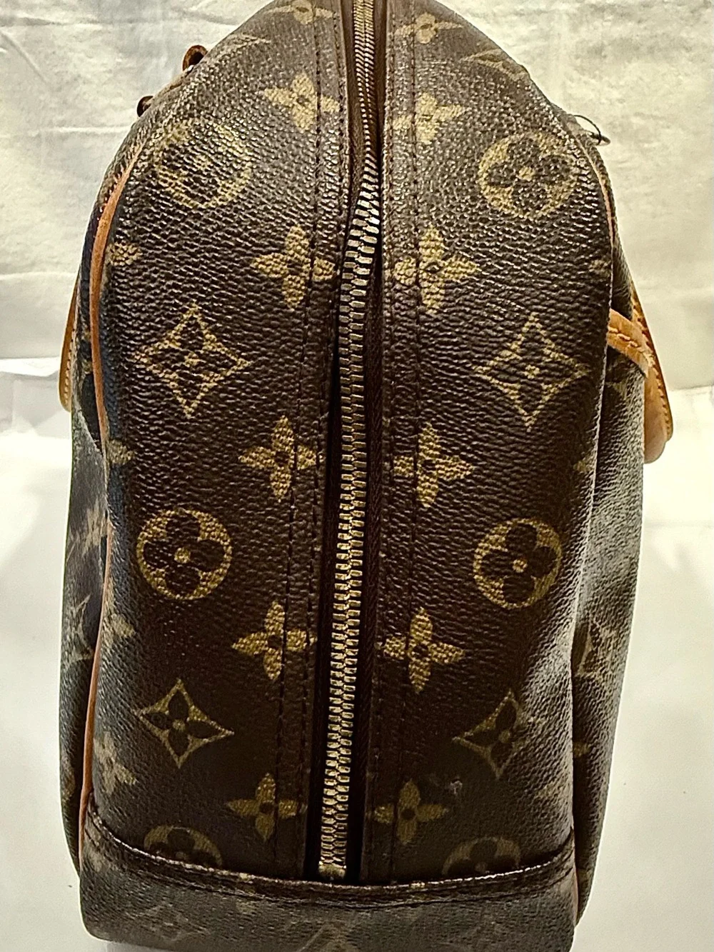 Louis Vuitton this awe